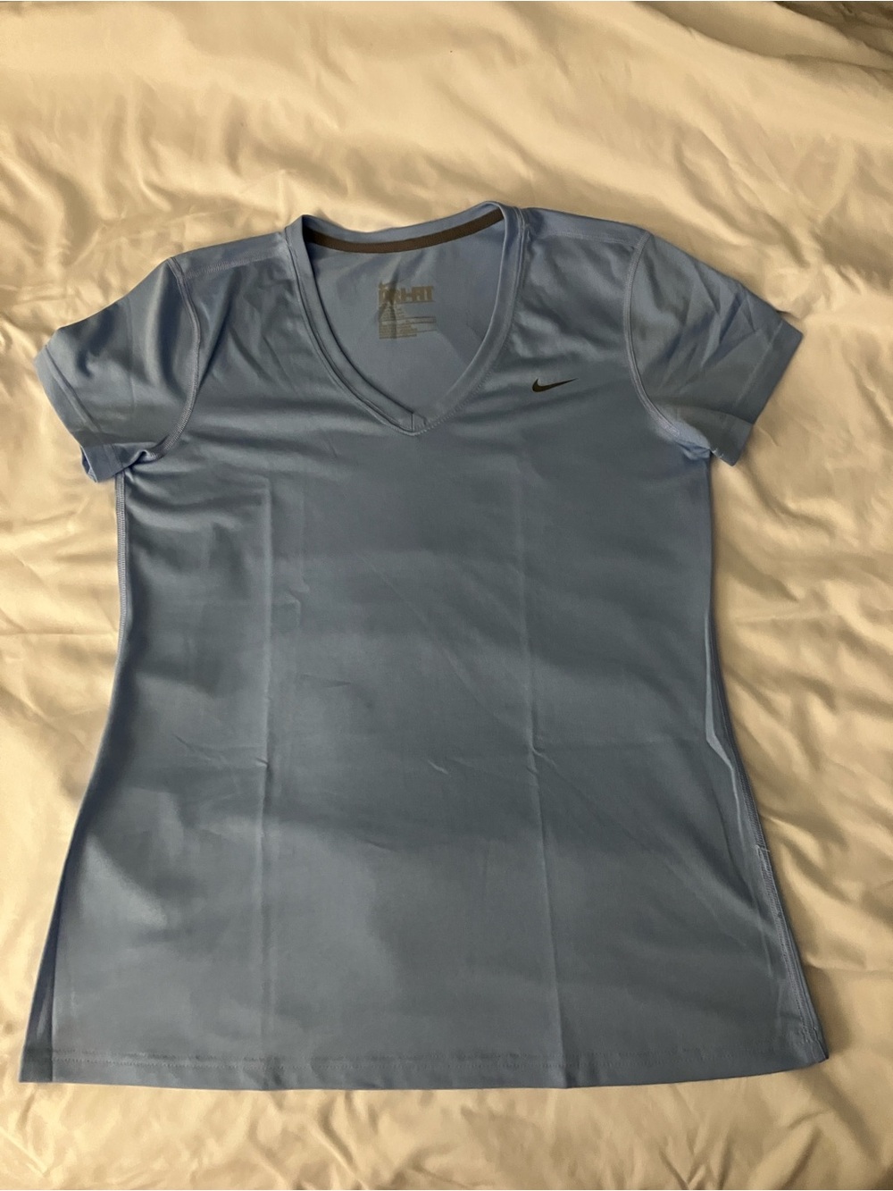 Nike Women's Light Blue V-Neck Short Sleeve Performance Tee